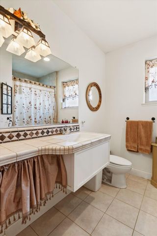 576 Chimney Hill Ct, Angels Camp, CA 95222