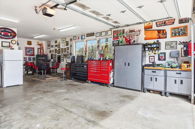 576 Chimney Hill Ct, Angels Camp, CA 95222