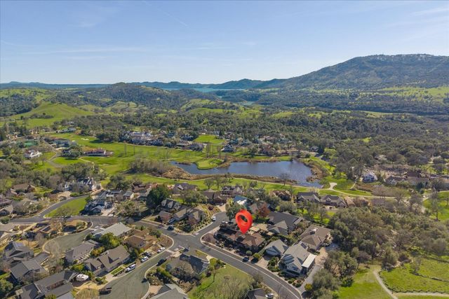 576 Chimney Hill Ct, Angels Camp, CA 95222