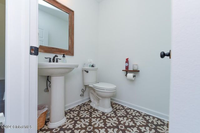 6 Hunter Court, Milton, NY 12020