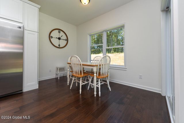 6 Hunter Court, Milton, NY 12020