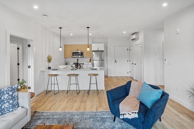 635 Main Street 112, Wilmington, MA 01887