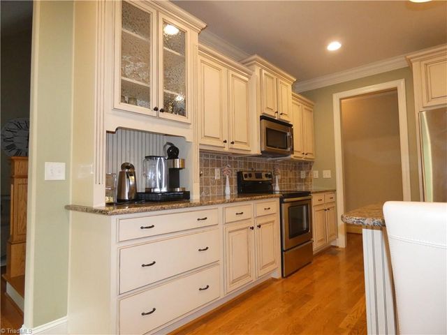 357 Willow Ridge Lane, Winston-salem, NC 27127