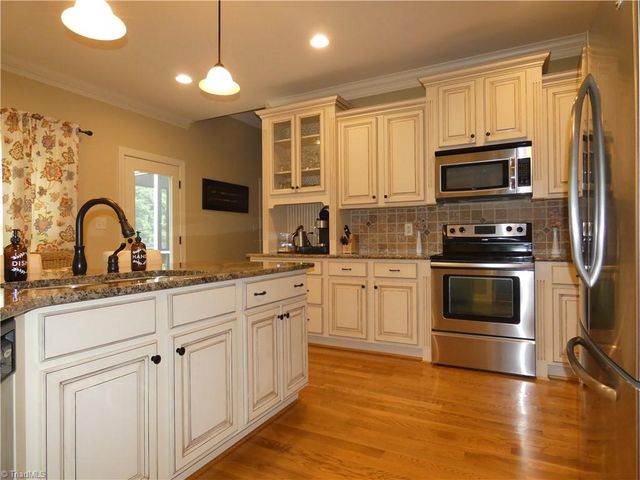 357 Willow Ridge Lane, Winston-salem, NC 27127