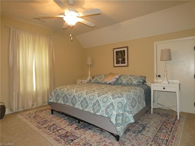 357 Willow Ridge Lane, Winston-salem, NC 27127