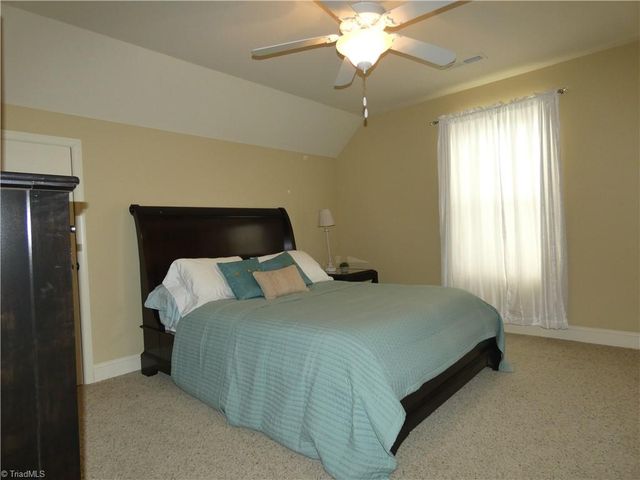 357 Willow Ridge Lane, Winston-salem, NC 27127
