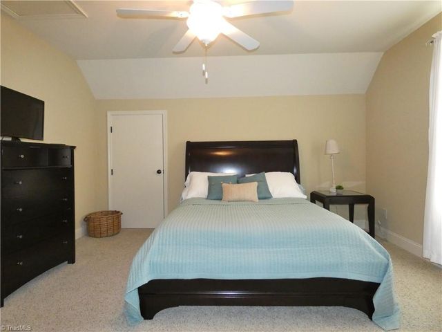 357 Willow Ridge Lane, Winston-salem, NC 27127