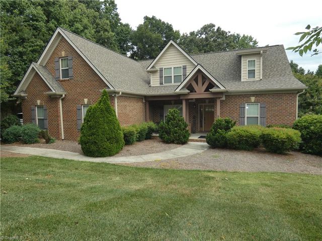 357 Willow Ridge Lane, Winston-salem, NC 27127