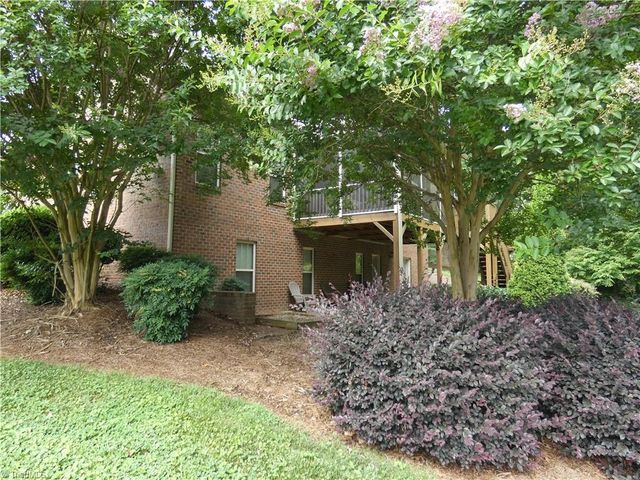 357 Willow Ridge Lane, Winston-salem, NC 27127