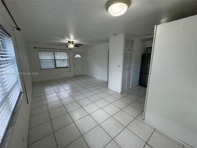 2000 Buchanan St 11, Hollywood, FL 33020
