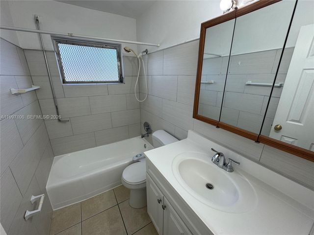 2000 Buchanan St 11, Hollywood, FL 33020