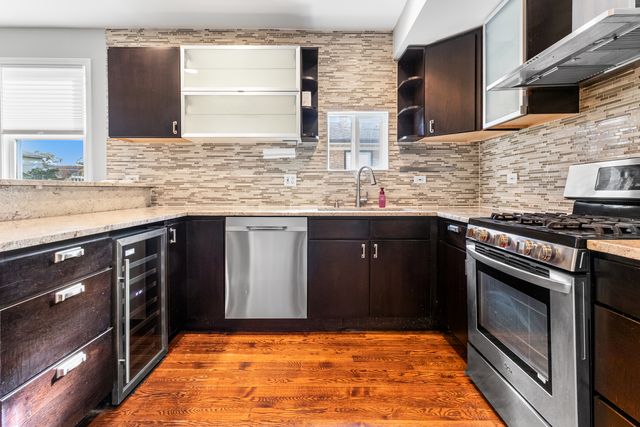 2434 N 79TH Avenue, Elmwood Park, IL 60707