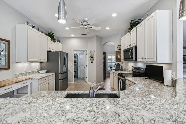 121 TERRA VISTA LN, Poinciana, FL 34759