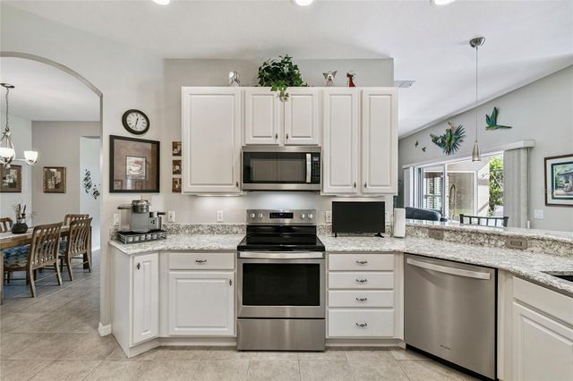 121 TERRA VISTA LN, Poinciana, FL 34759