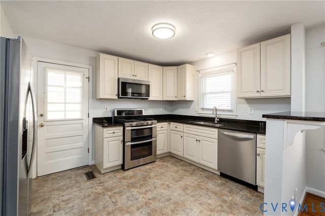 5550 Jamestown Rd, Crozet, VA 22932