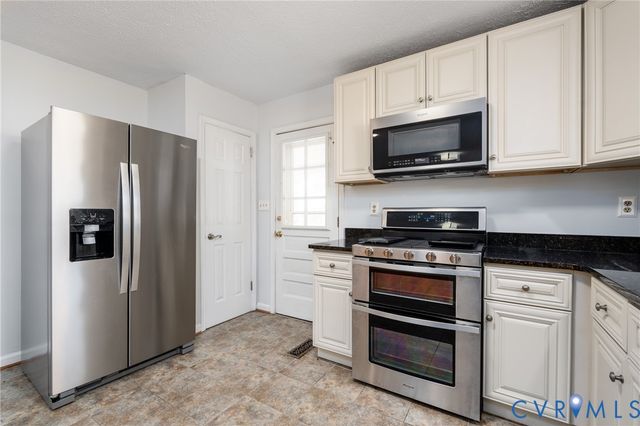 5550 Jamestown Rd, Crozet, VA 22932