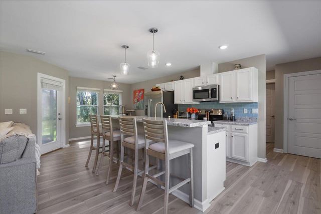 175 Oak Grove Lane, Quincy, FL 32351