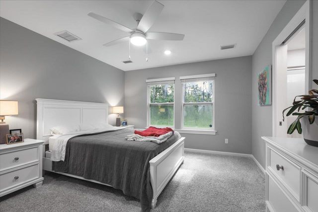 175 Oak Grove Lane, Quincy, FL 32351