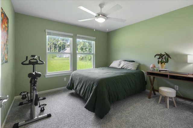 175 Oak Grove Lane, Quincy, FL 32351