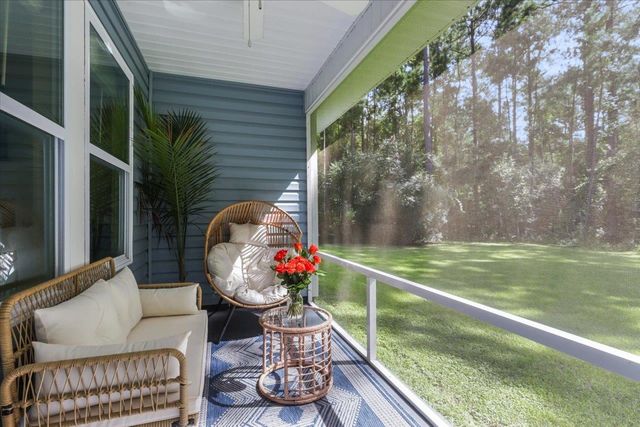 175 Oak Grove Lane, Quincy, FL 32351