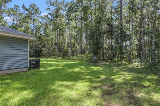 175 Oak Grove Lane, Quincy, FL 32351