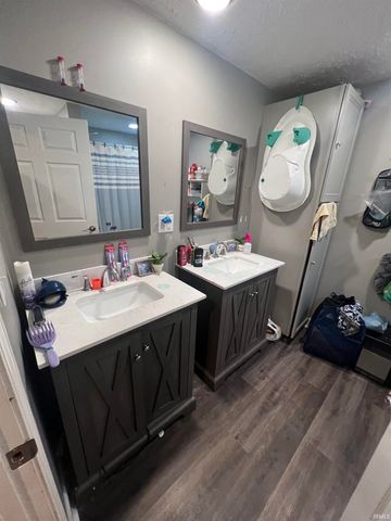 1708 24th Street, Bedford, IN 47421