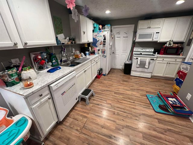 1708 24th Street, Bedford, IN 47421