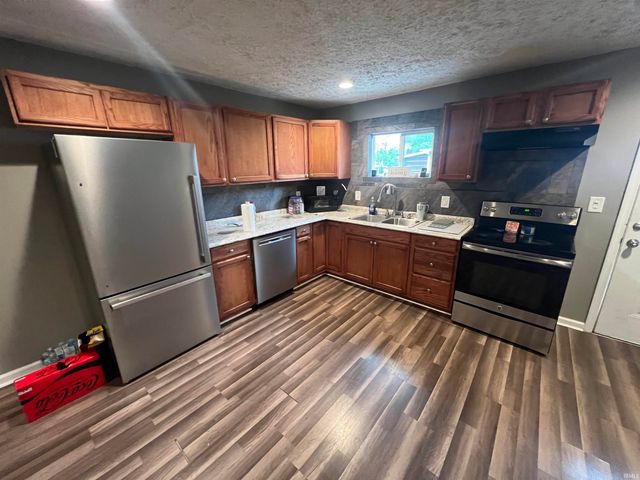 1708 24th Street, Bedford, IN 47421