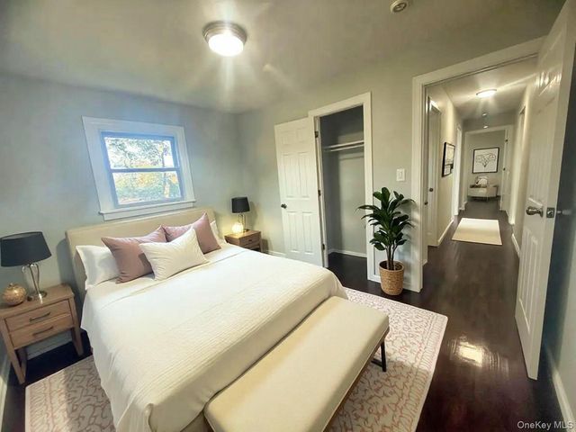 9 Holt Street, Amityville, NY 11701