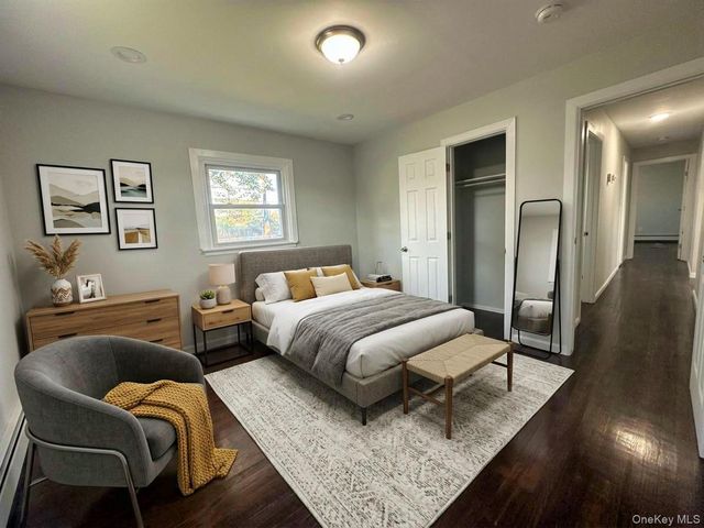 9 Holt Street, Amityville, NY 11701