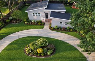 9 Holt Street, Amityville, NY 11701