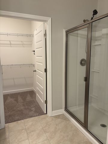 326 Banbury Dr, Gallatin, TN 37066
