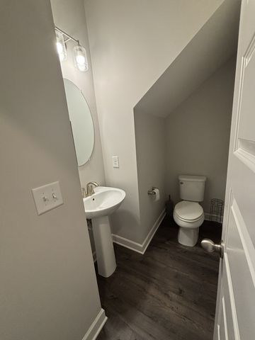 326 Banbury Dr, Gallatin, TN 37066