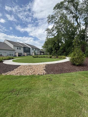 326 Banbury Dr, Gallatin, TN 37066