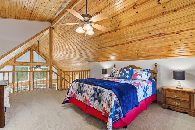 21299 Black Oak Drive, Garfield, AR 72732