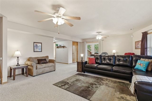 21299 Black Oak Drive, Garfield, AR 72732