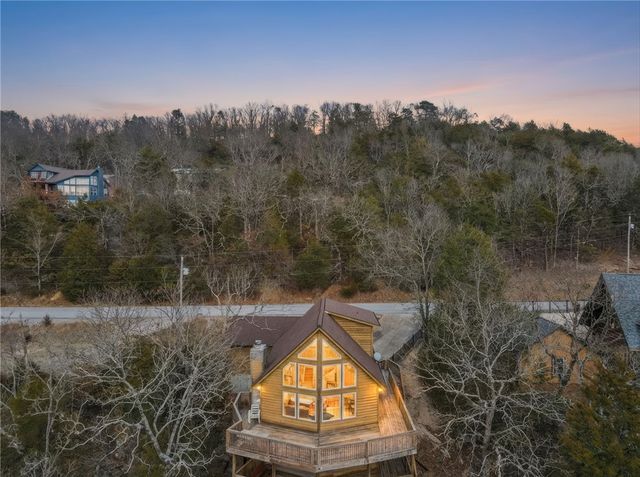 21299 Black Oak Drive, Garfield, AR 72732