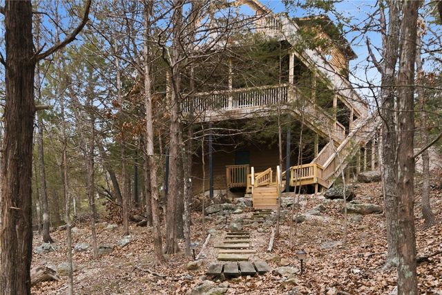 21299 Black Oak Drive, Garfield, AR 72732