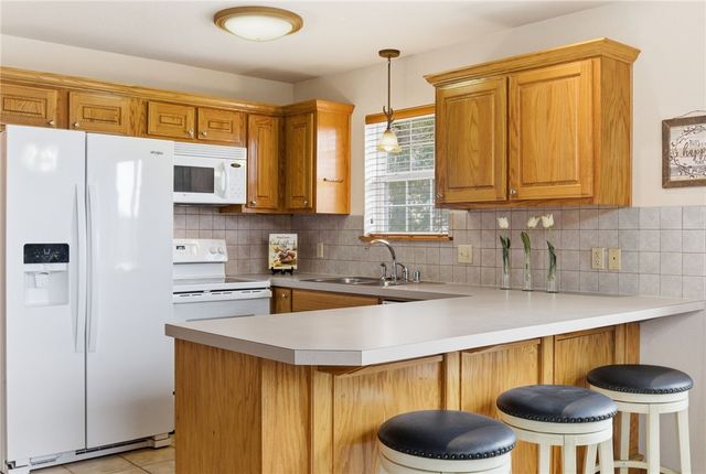 21299 Black Oak Drive, Garfield, AR 72732