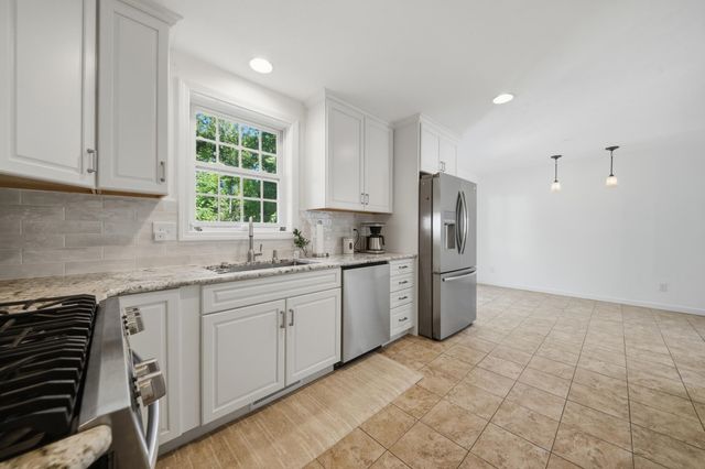220 Arah Street, Manchester, NH 03104