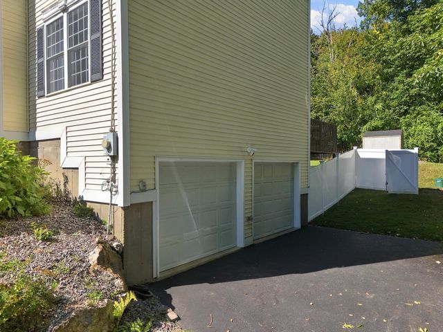 220 Arah Street, Manchester, NH 03104