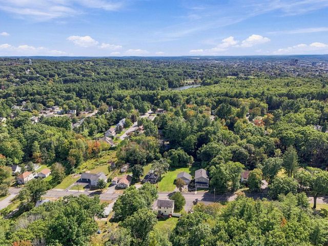 220 Arah Street, Manchester, NH 03104
