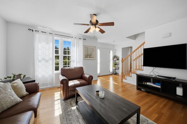 220 Arah Street, Manchester, NH 03104