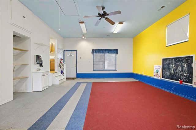 6360 Manson Drive, Waterford, MI 48329