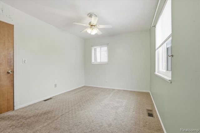 6360 Manson Drive, Waterford, MI 48329