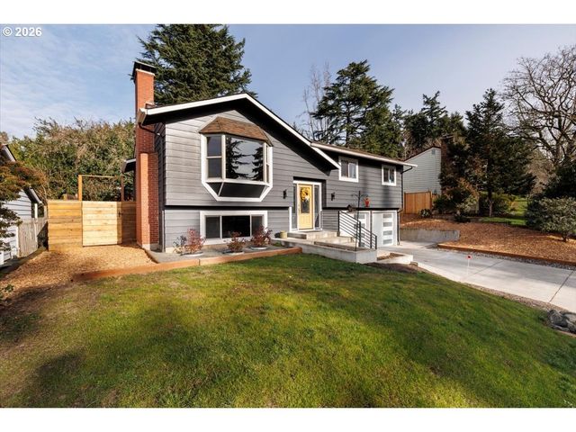 13165 Nw OVERTON St, Portland, OR 97229