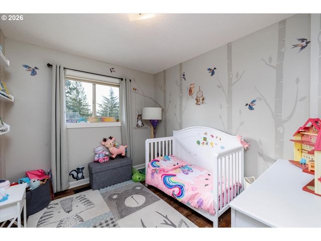 13165 Nw OVERTON St, Portland, OR 97229