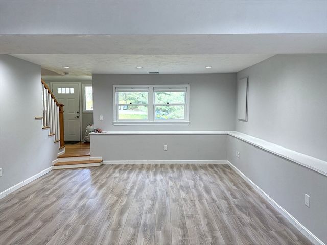 13 Westwood St 1, Burlington, MA 01803