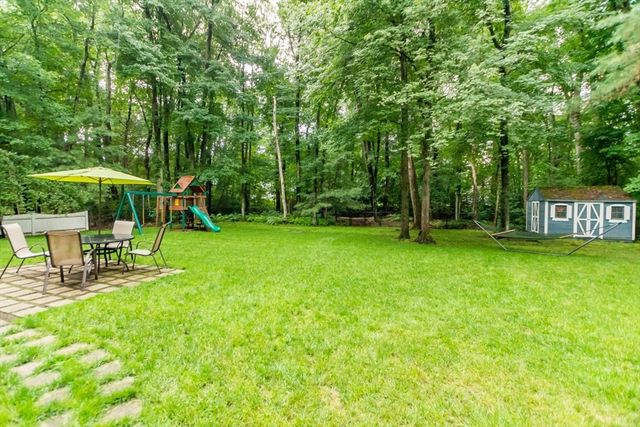 13 Westwood St 1, Burlington, MA 01803