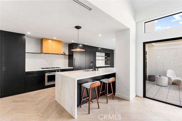 45 Morena, Irvine, CA 92612